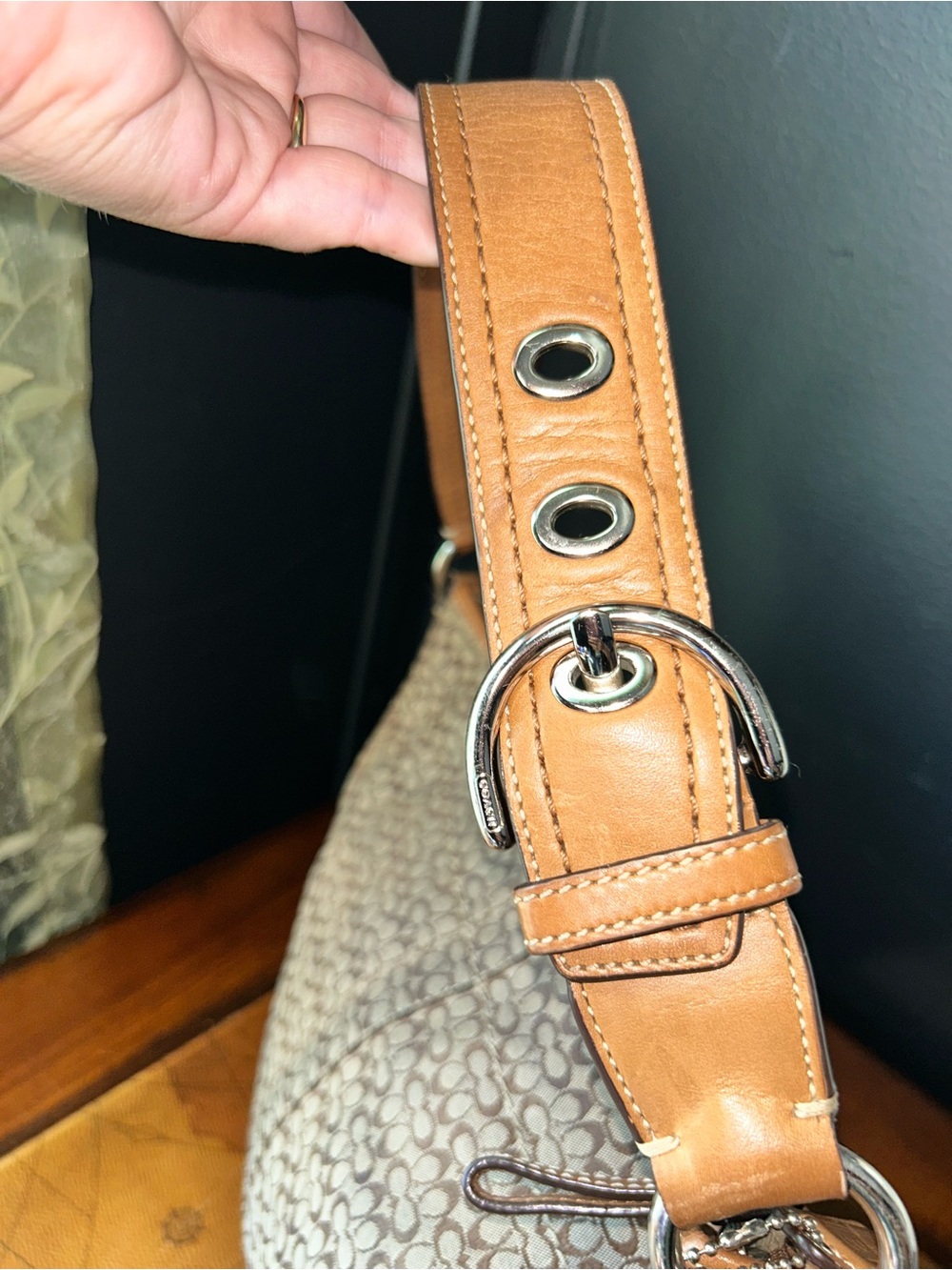 Coach 2007 Y2K Mini Kissing C Signature Monogram Tan Soho Hobo Shoulder Bag - Picture 9 of 15